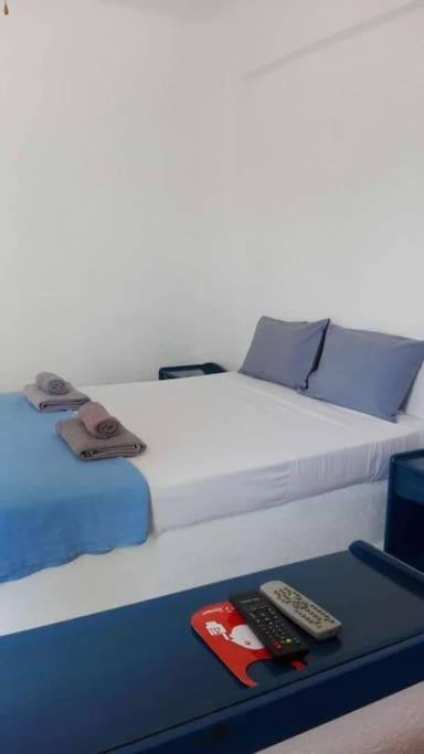 Lagada Beach Economy Hotel Adamantas  Buitenkant foto